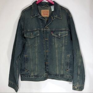 Levi’s Trucker Jean Jacket Stone Wash Size L